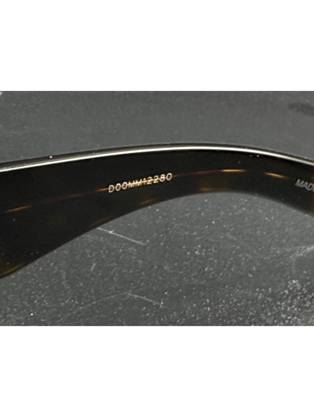 Saint Laurent SL 809 Tortoiseshell Rectangular Sunglasses - Picture 5 of 12